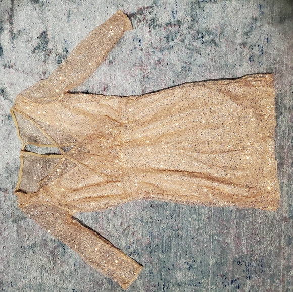 Seagirly | Dresses | Sequin V Neck Slim 